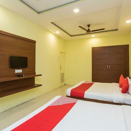 Oyo 17161 Hotel Mahalaxmi Ujjain Εξωτερικό φωτογραφία